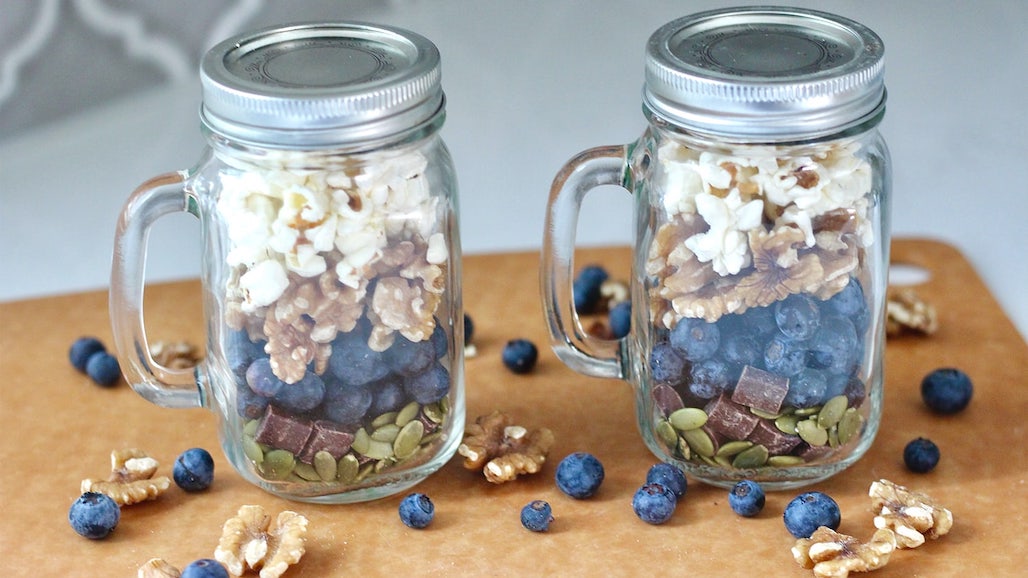 Blueberries & Walnuts Partner to Give Brain Health Month a Boost at Retail