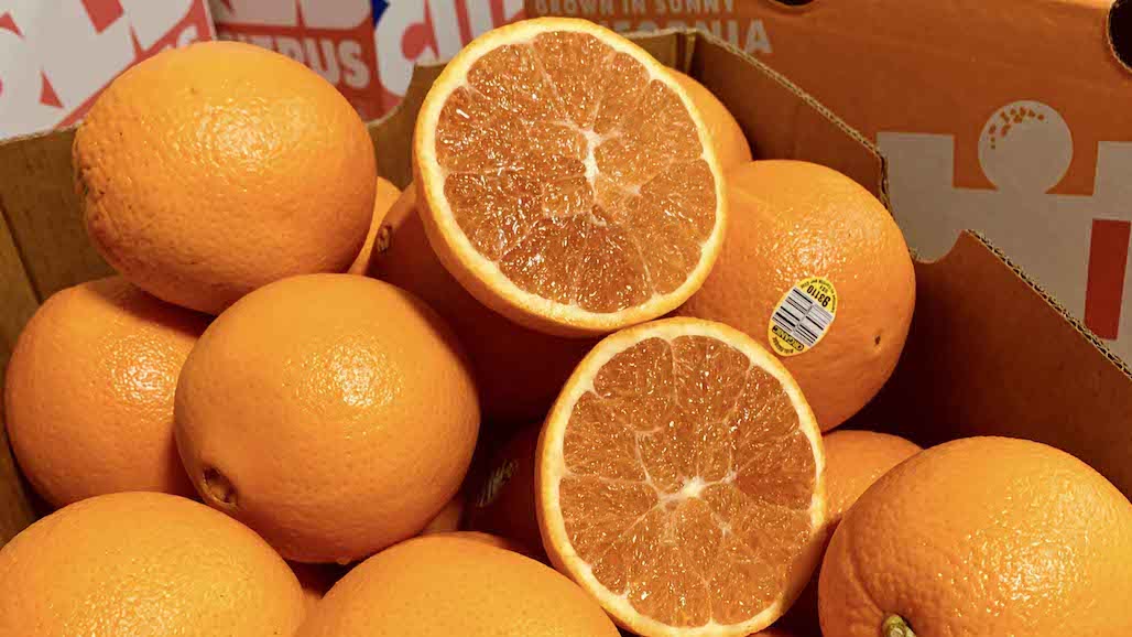 Fruit World Anticipates Strong Volumes of Organic Minneolas, Blood Oranges and Cara Caras Through April
